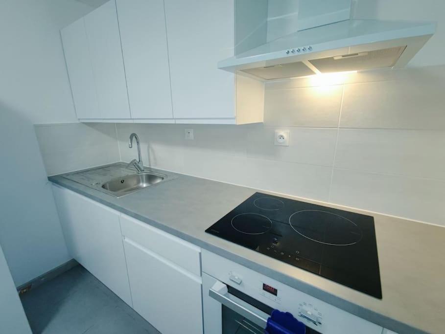 # Appartement Charmant 75 M2 Parking Gratuit Ομπερναί Εξωτερικό φωτογραφία