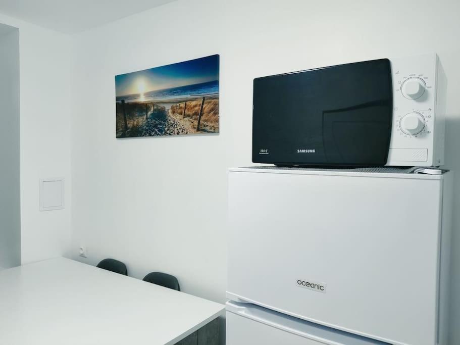 # Appartement Charmant 75 M2 Parking Gratuit Ομπερναί Εξωτερικό φωτογραφία